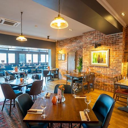Harper'S Steakhouse With Rooms, Southampton Swanwick Marina Lower Swanwick Exterior foto